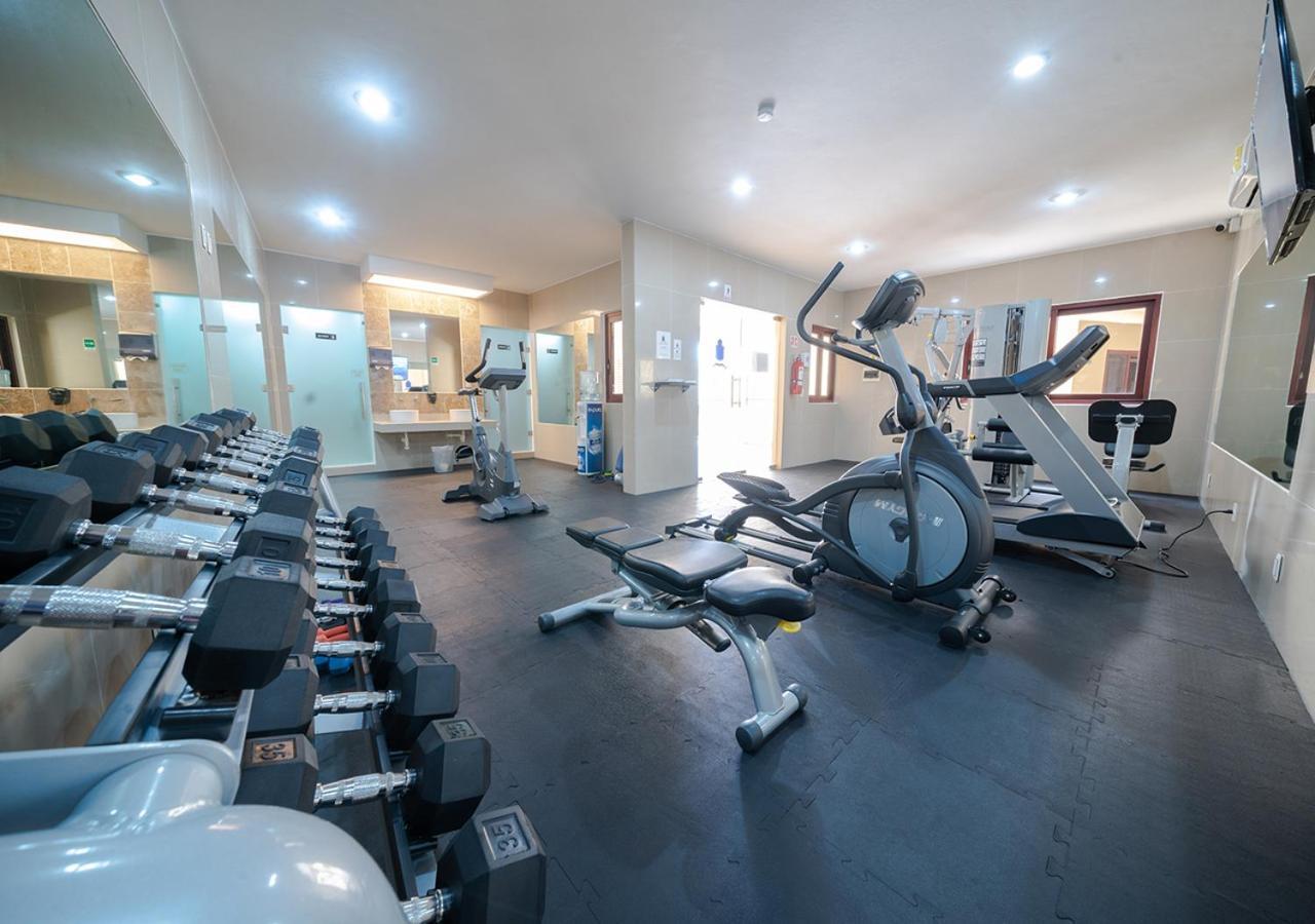 Condo Surf 405 - Luxury Oceanview Beachfront 3 Bedroom With Gym - At El Faro Condos Playa del Carmen Zewnętrze zdjęcie