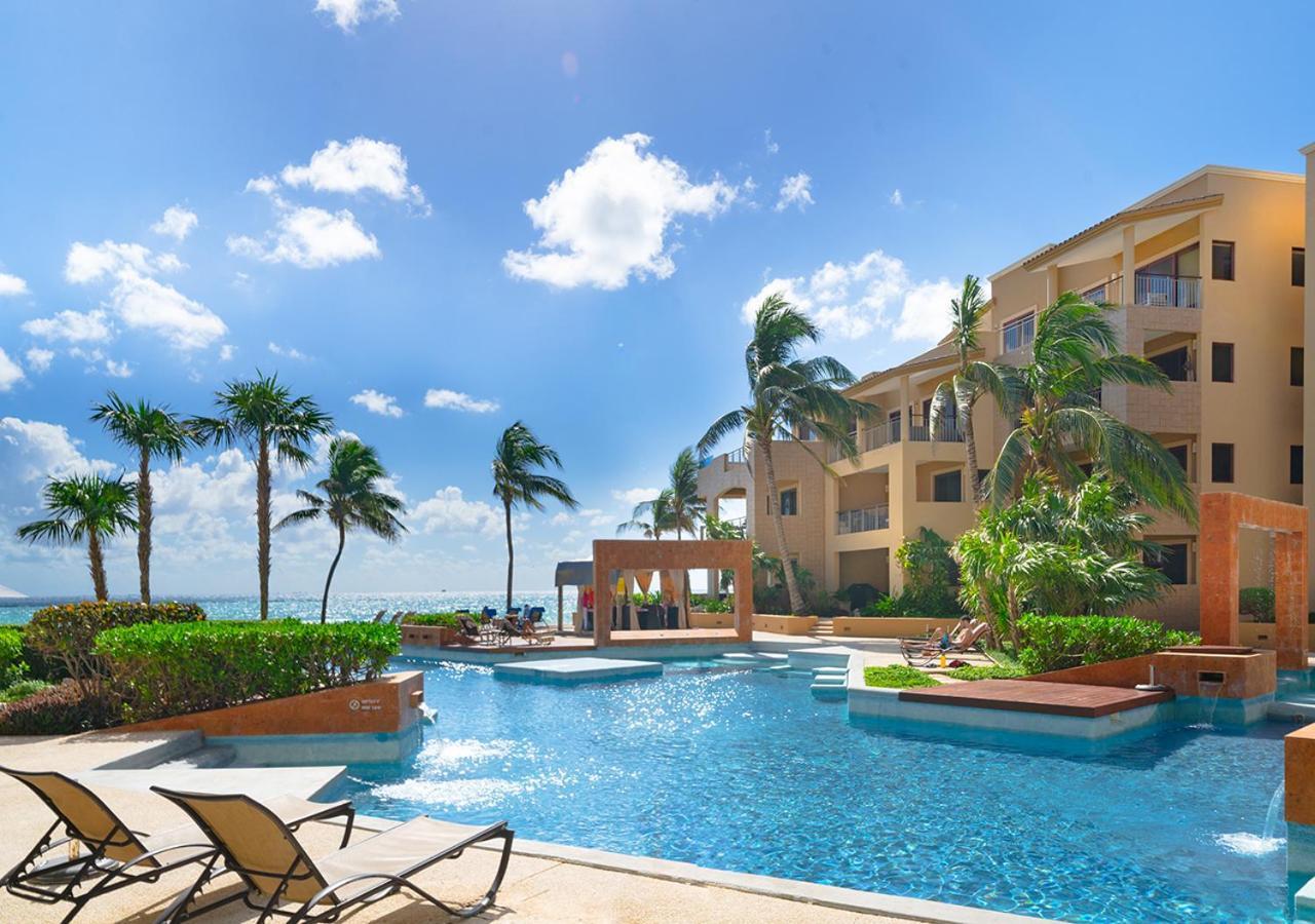 Condo Surf 405 - Luxury Oceanview Beachfront 3 Bedroom With Gym - At El Faro Condos Playa del Carmen Zewnętrze zdjęcie